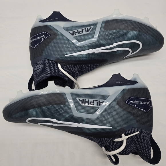 Men's Nike Alpha Menace Elite 3 Football Cleats DM1792-400 Size 10.5 - Picture 5 of 9